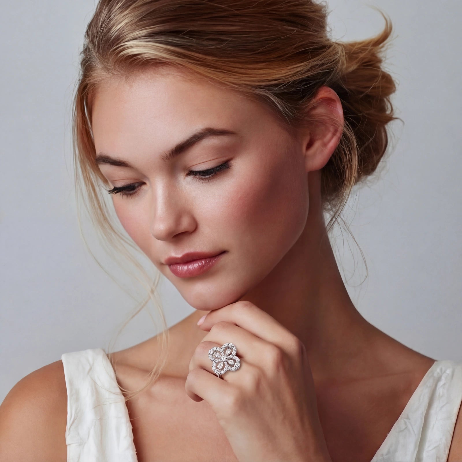 Lucky Clover Moissanite Ring
